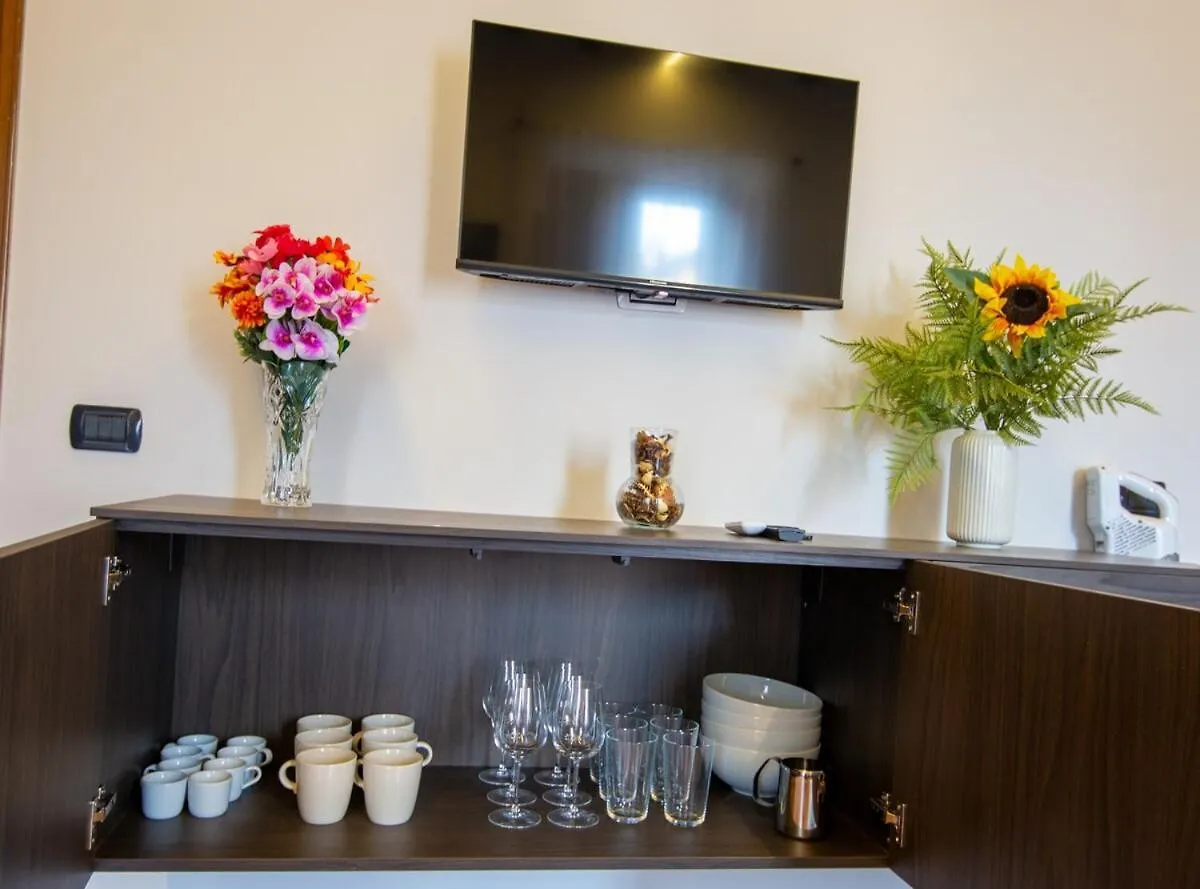 Elegant Prefetti Home Rome Apartment